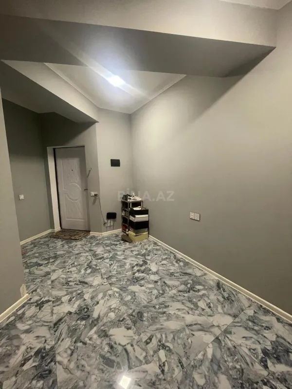 Kirayə verilir 2 otaqlı mənzil 65 m²