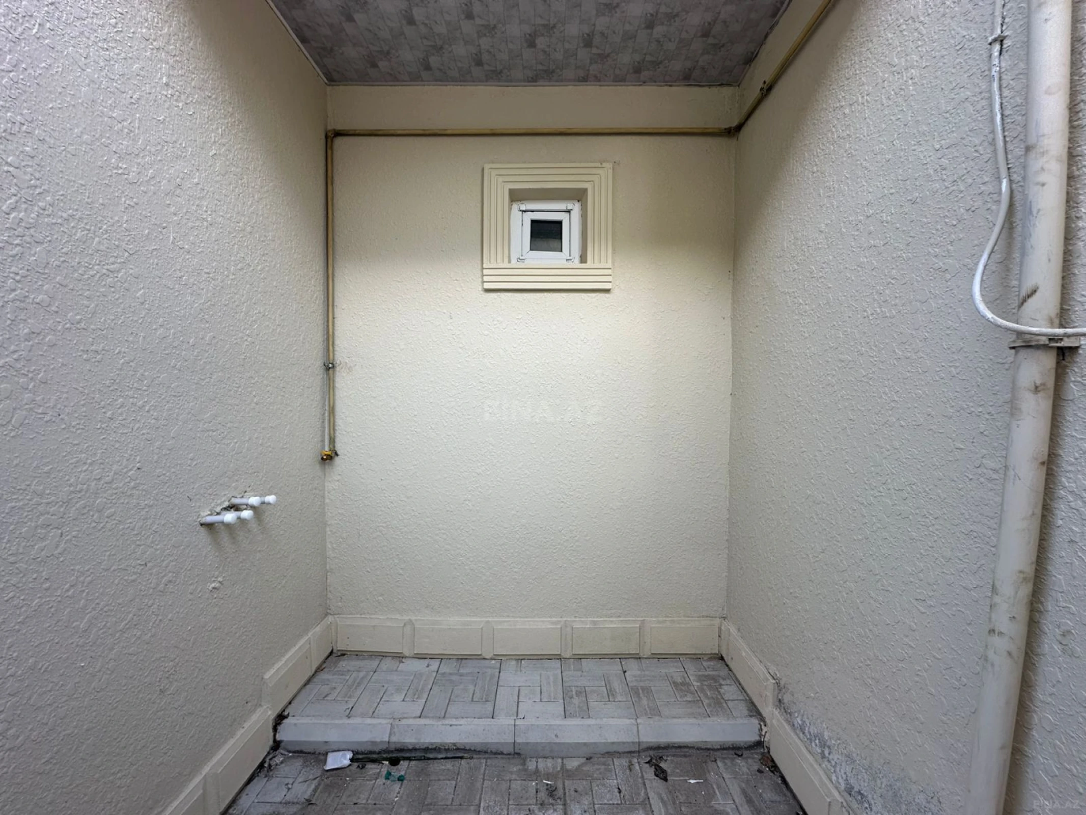 Satılır 2 otaqlı həyət evi 60 m²