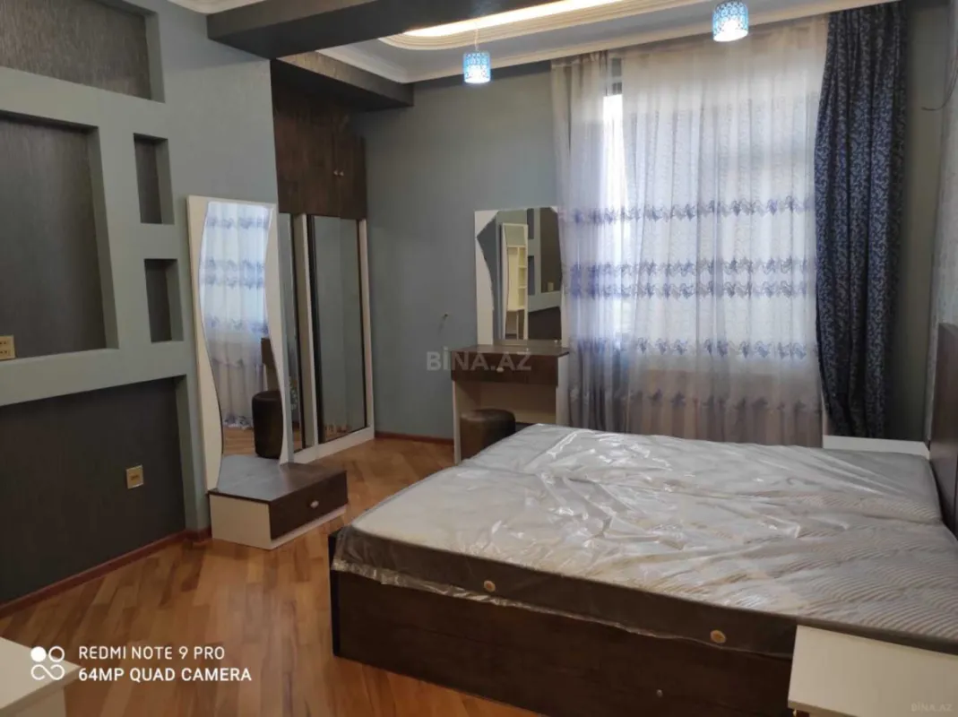 Kirayə verilir 2 otaqlı mənzil 80 m²