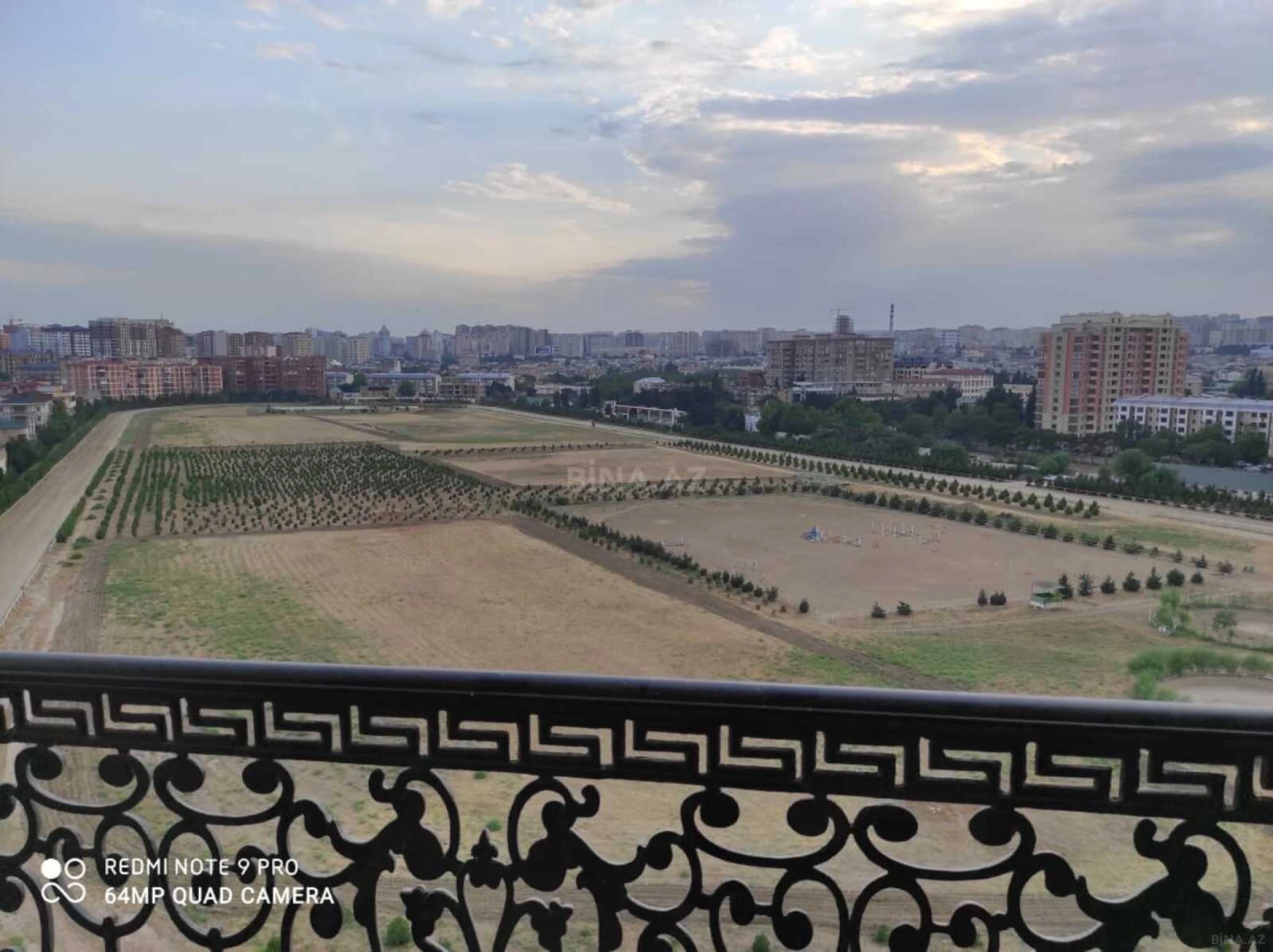 Kirayə verilir 2 otaqlı mənzil 80 m²