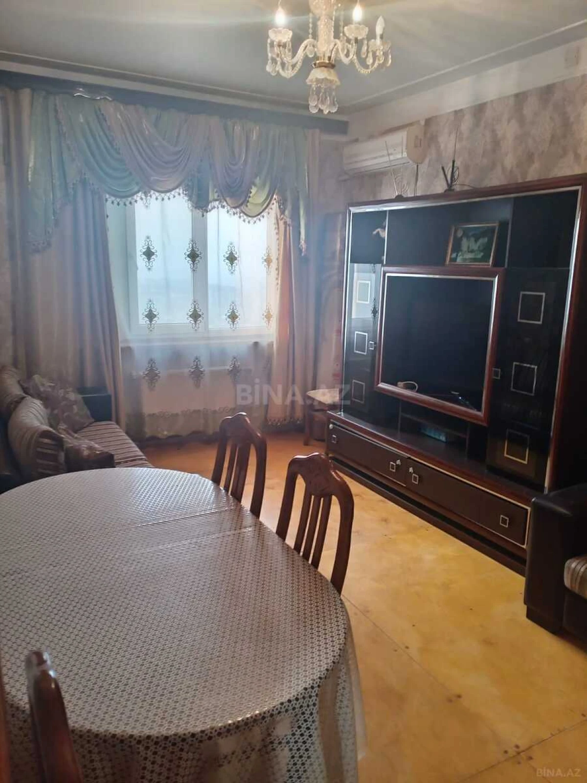 Kirayə verilir 2 otaqlı mənzil 50 m²
