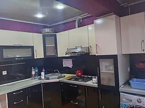 Kirayə verilir 2 otaqlı mənzil 50 m²