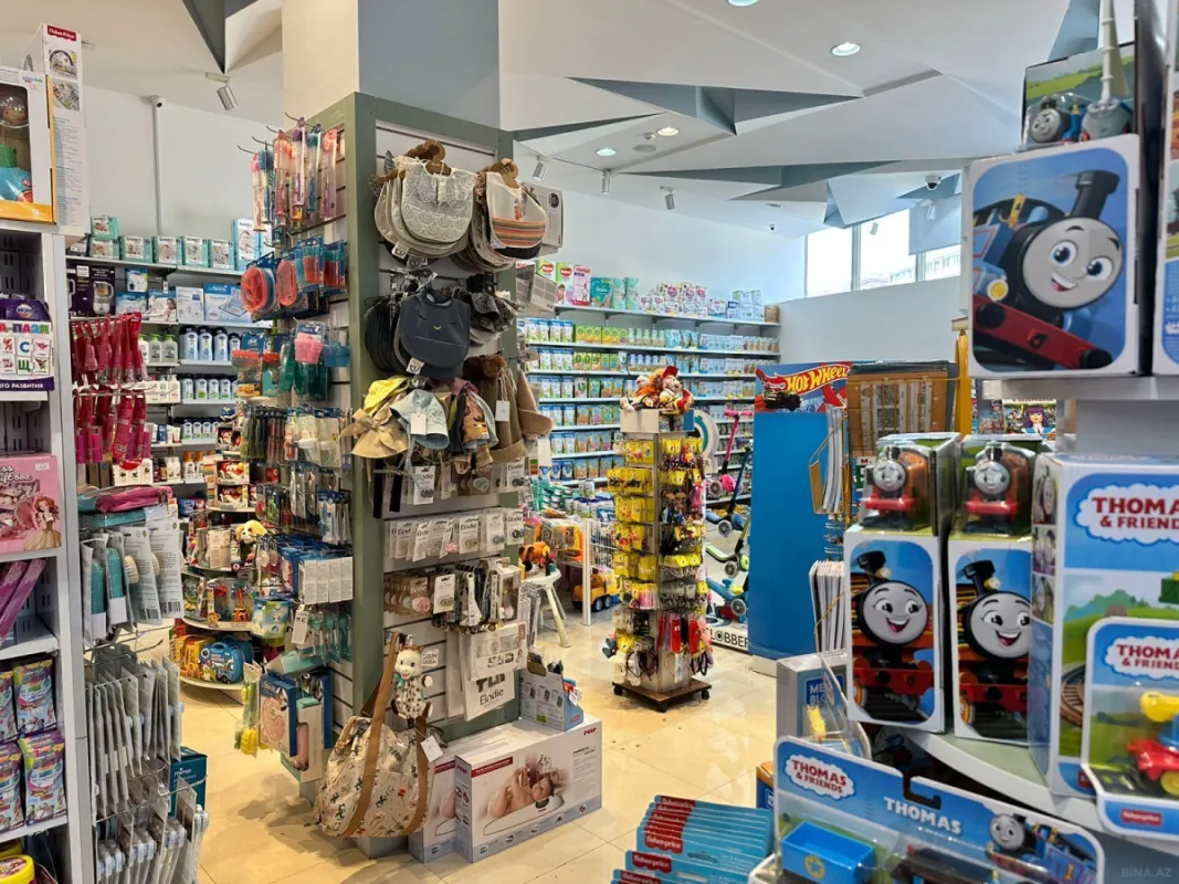 Satılır obyekt 186 m²