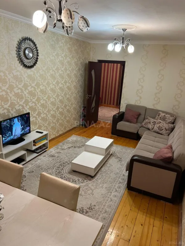 Satılır 2 otaqlı mənzil 62 m²