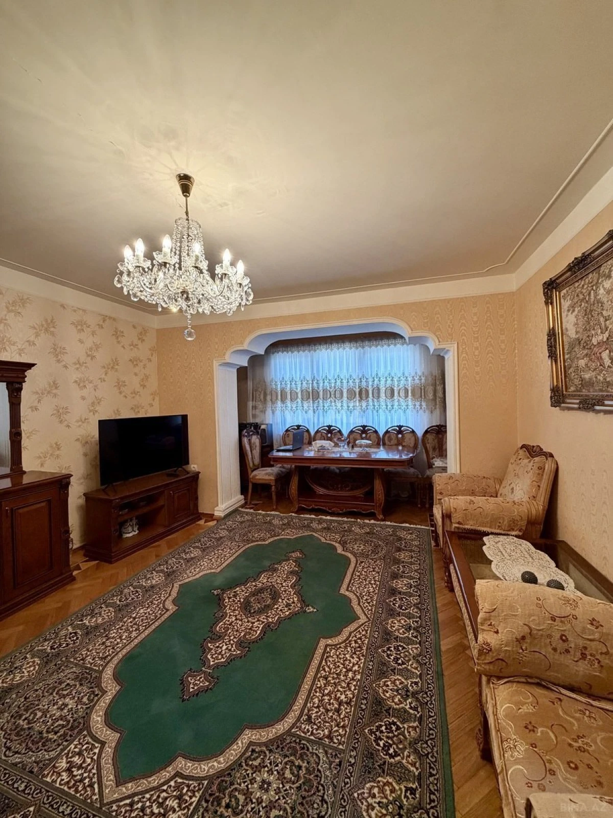 Satılır 4 otaqlı mənzil 100 m²