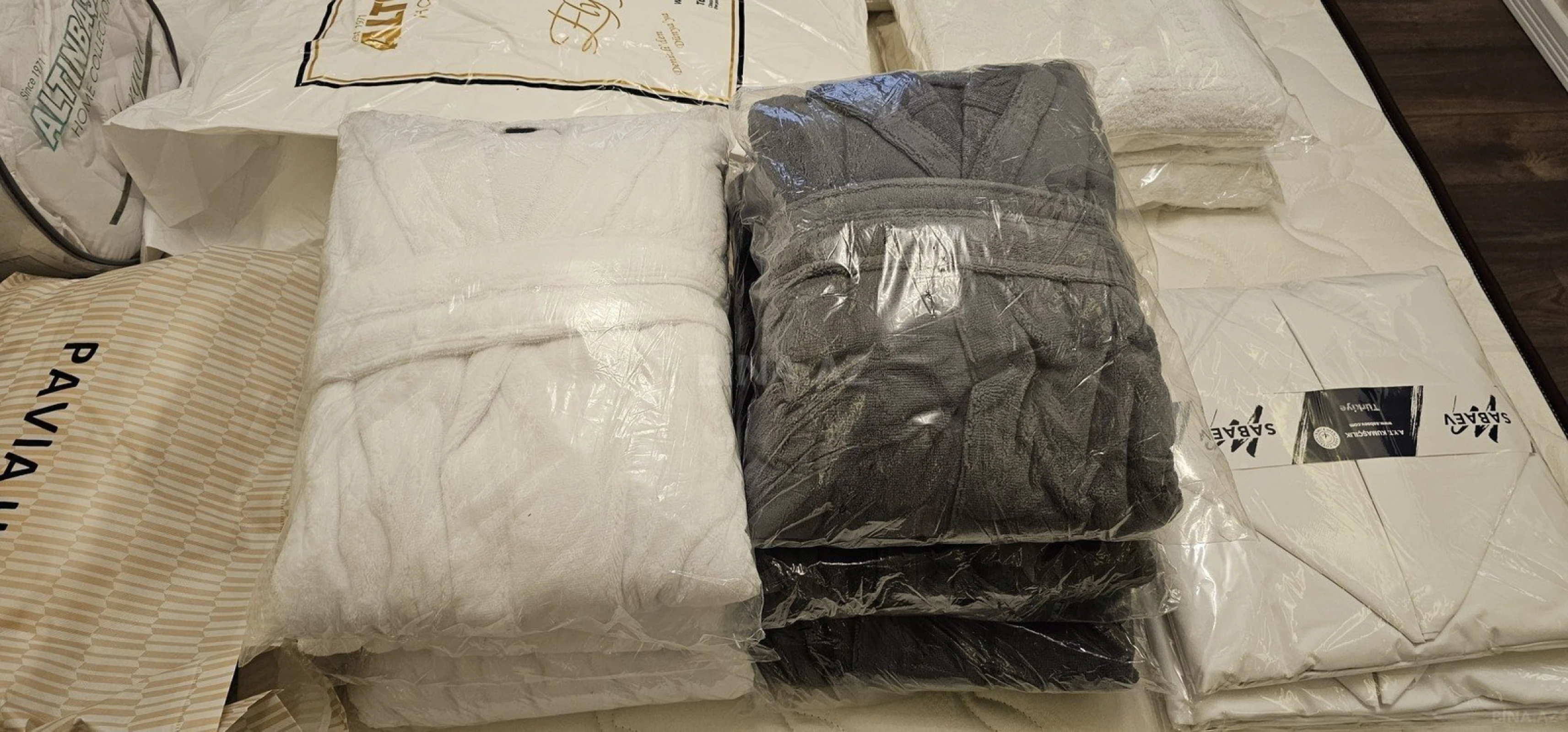 Kirayə verilir 4 otaqlı mənzil 180 m²