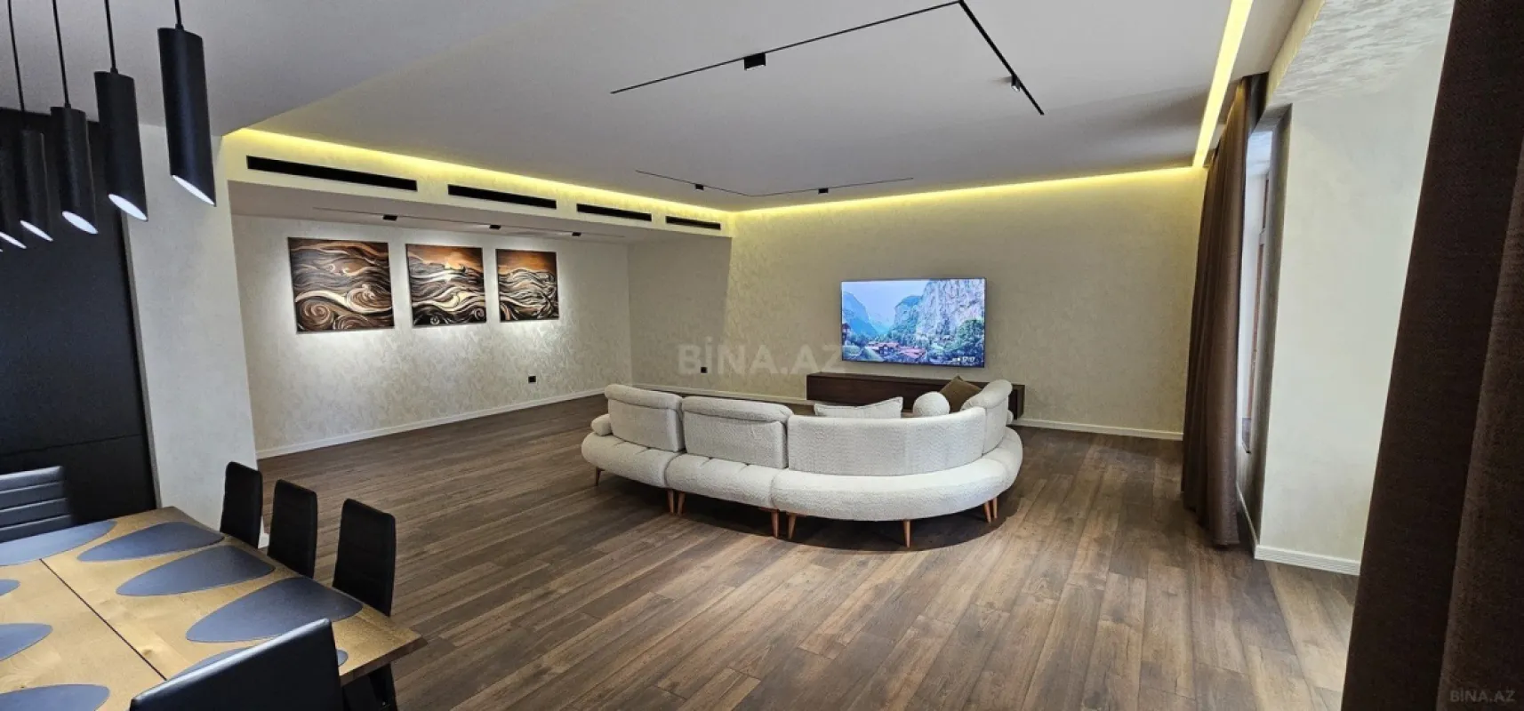 Kirayə verilir 4 otaqlı mənzil 180 m²