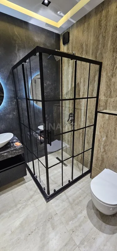 Kirayə verilir 4 otaqlı mənzil 180 m²