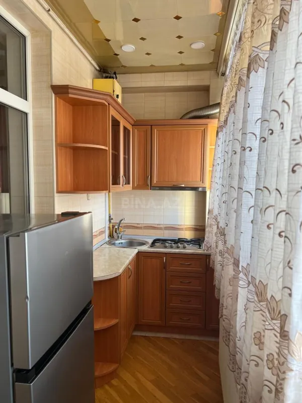 Kirayə verilir 2 otaqlı mənzil 57 m²