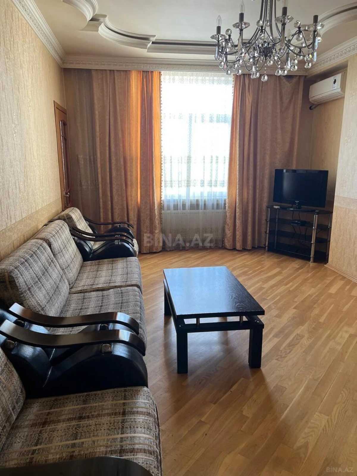Kirayə verilir 2 otaqlı mənzil 57 m²