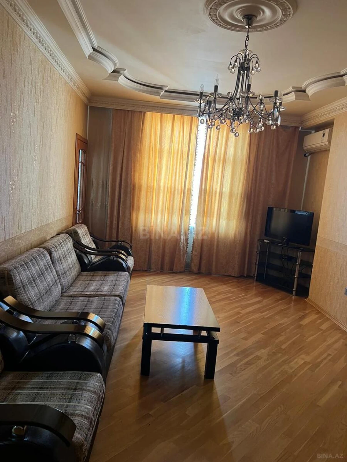 Kirayə verilir 2 otaqlı mənzil 57 m²