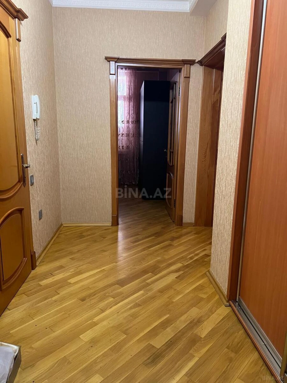 Kirayə verilir 2 otaqlı mənzil 57 m²