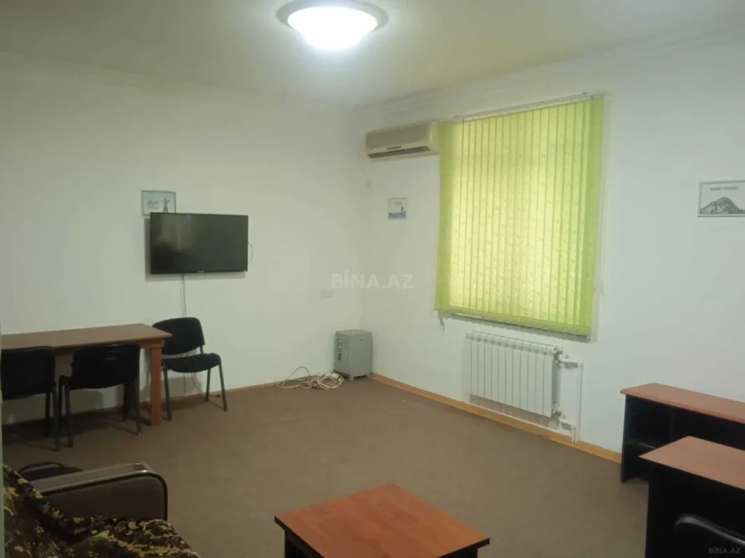 Kirayə verilir 4 otaqlı ofis 120 m²