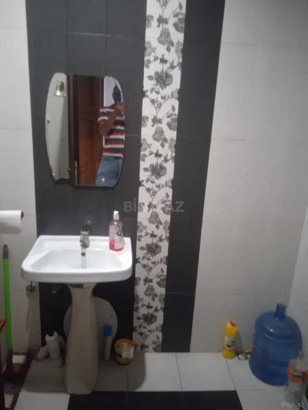 Kirayə verilir 4 otaqlı ofis 120 m²