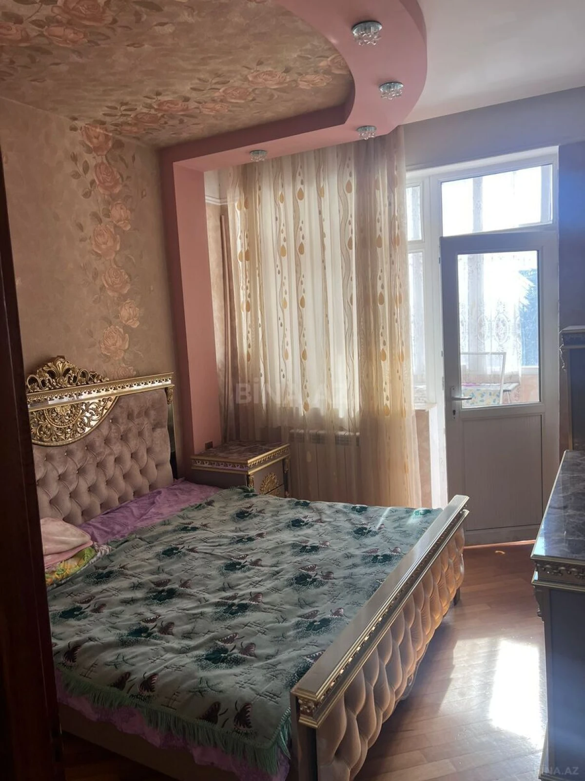 Kirayə verilir 3 otaqlı mənzil 115 m²