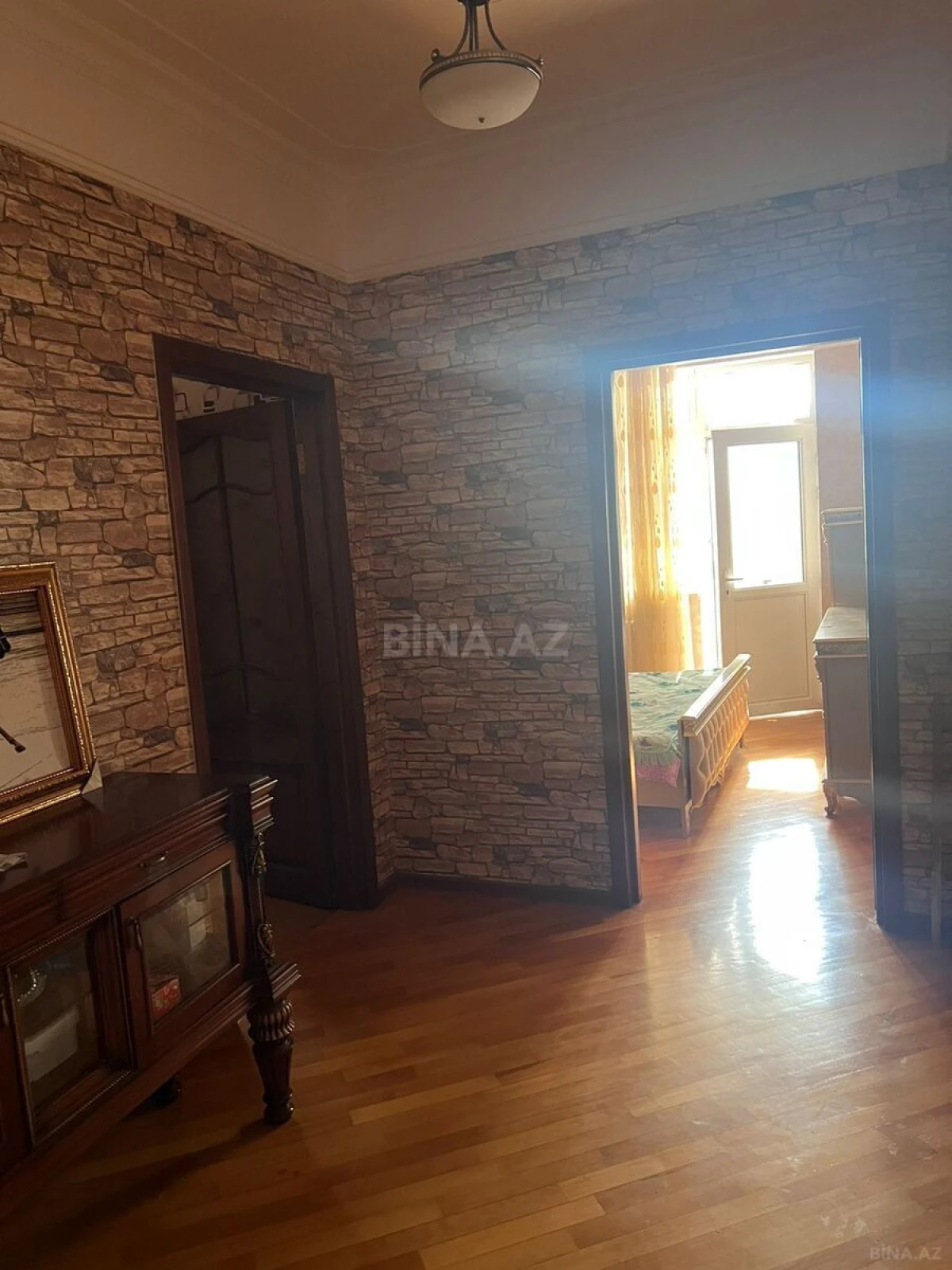 Kirayə verilir 3 otaqlı mənzil 115 m²