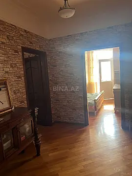 Kirayə verilir 3 otaqlı mənzil 115 m²