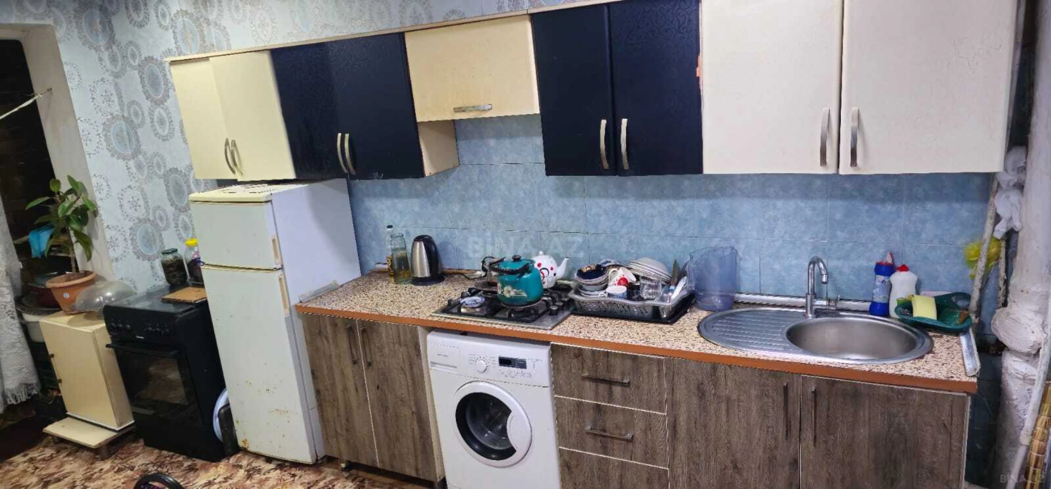 Satılır 5 otaqlı mənzil 120 m²