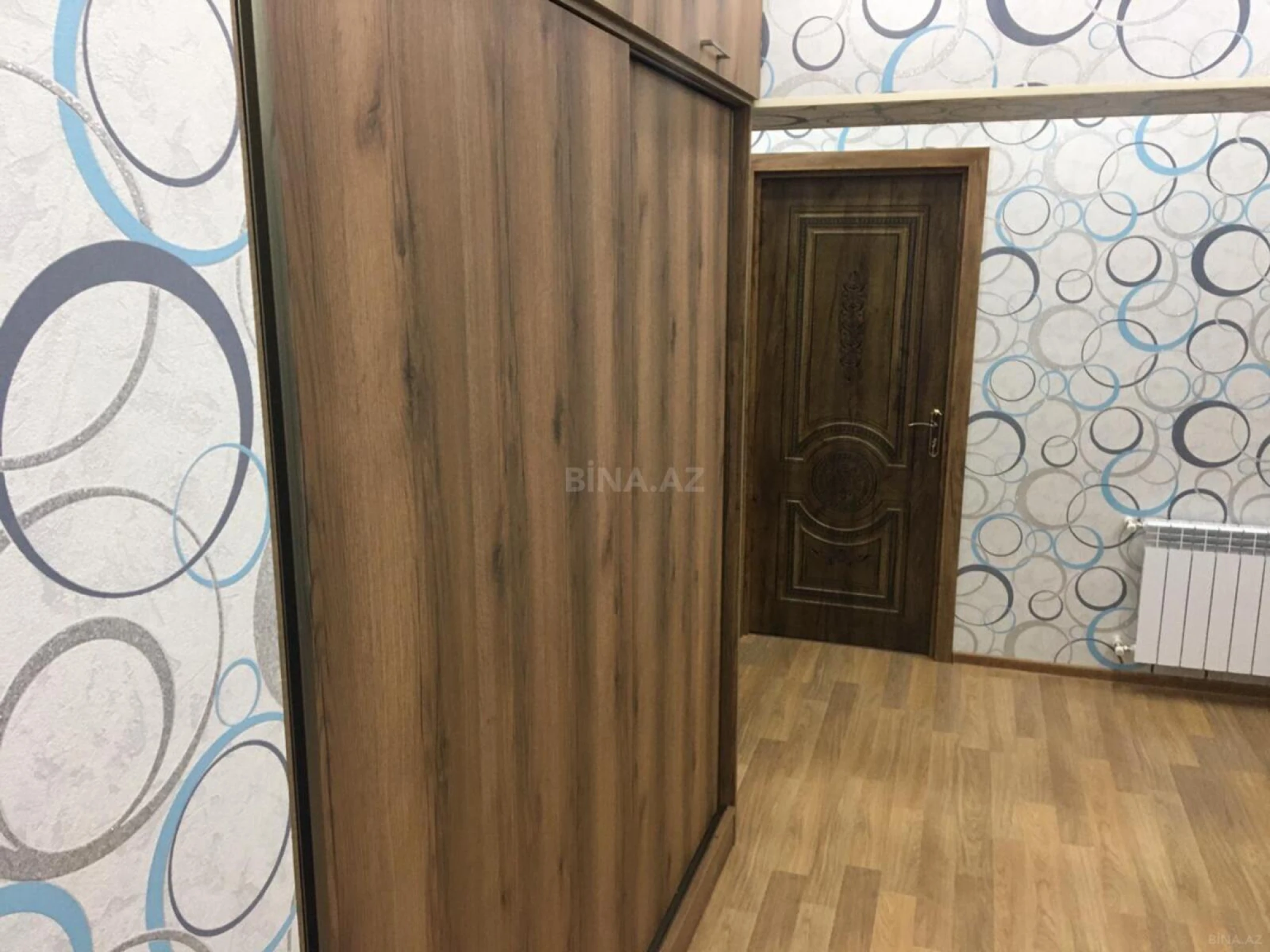 Kirayə verilir 2 otaqlı mənzil 100 m²