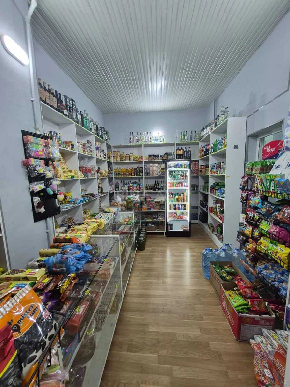 Satılır obyekt 26 m²