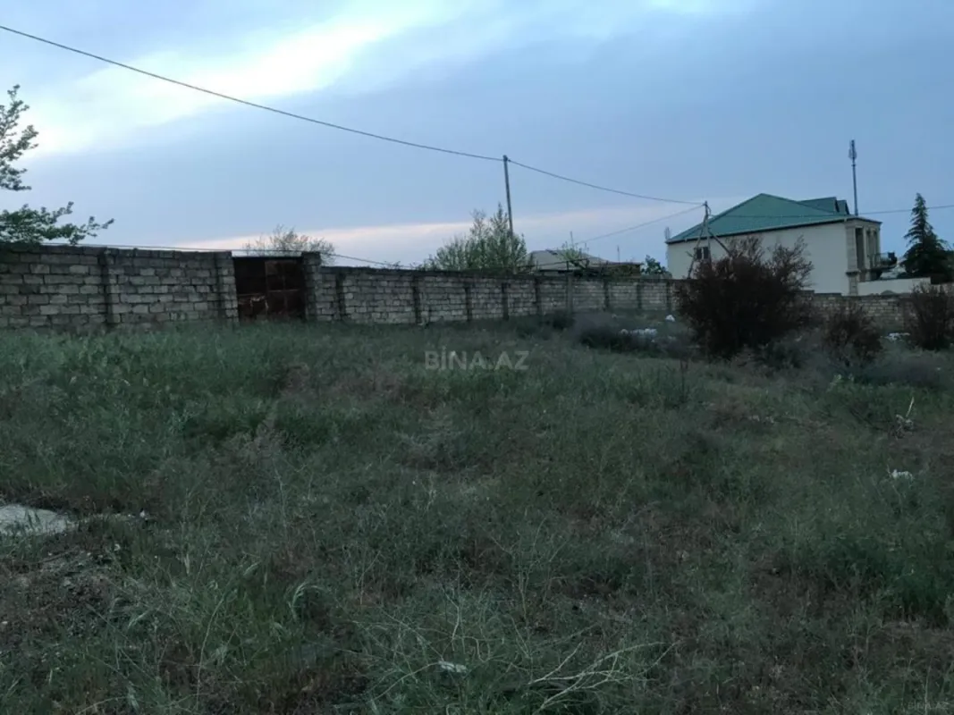 Satılır torpaq sahəsi 10 m²