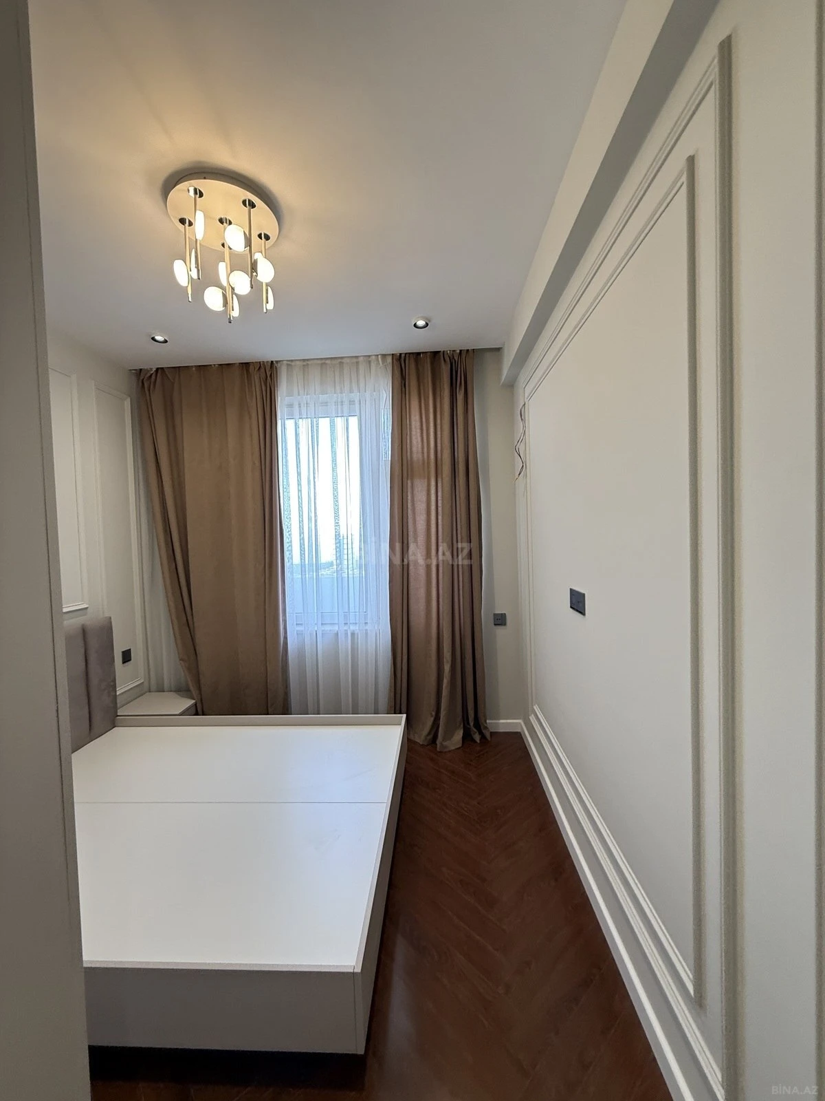 Satılır 2 otaqlı mənzil 52 m²