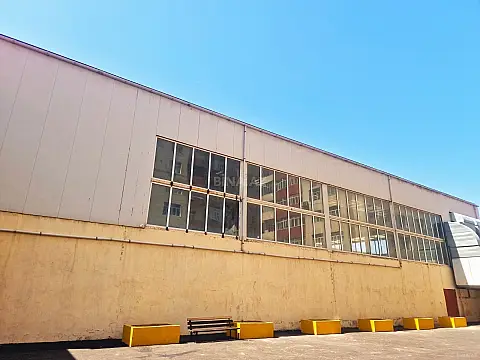 Kirayə verilir obyekt 900 m²