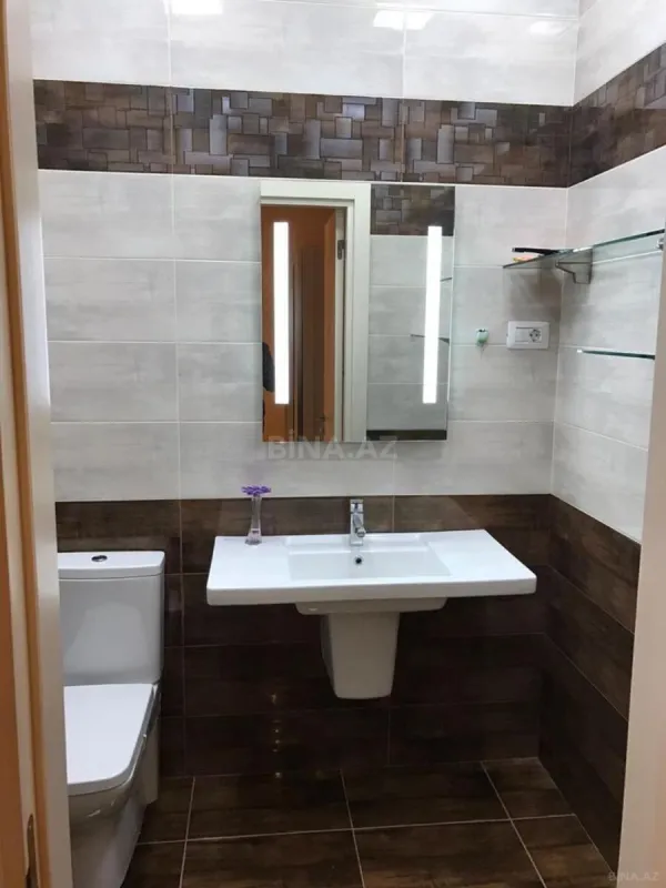 Kirayə verilir 2 otaqlı mənzil 92 m²