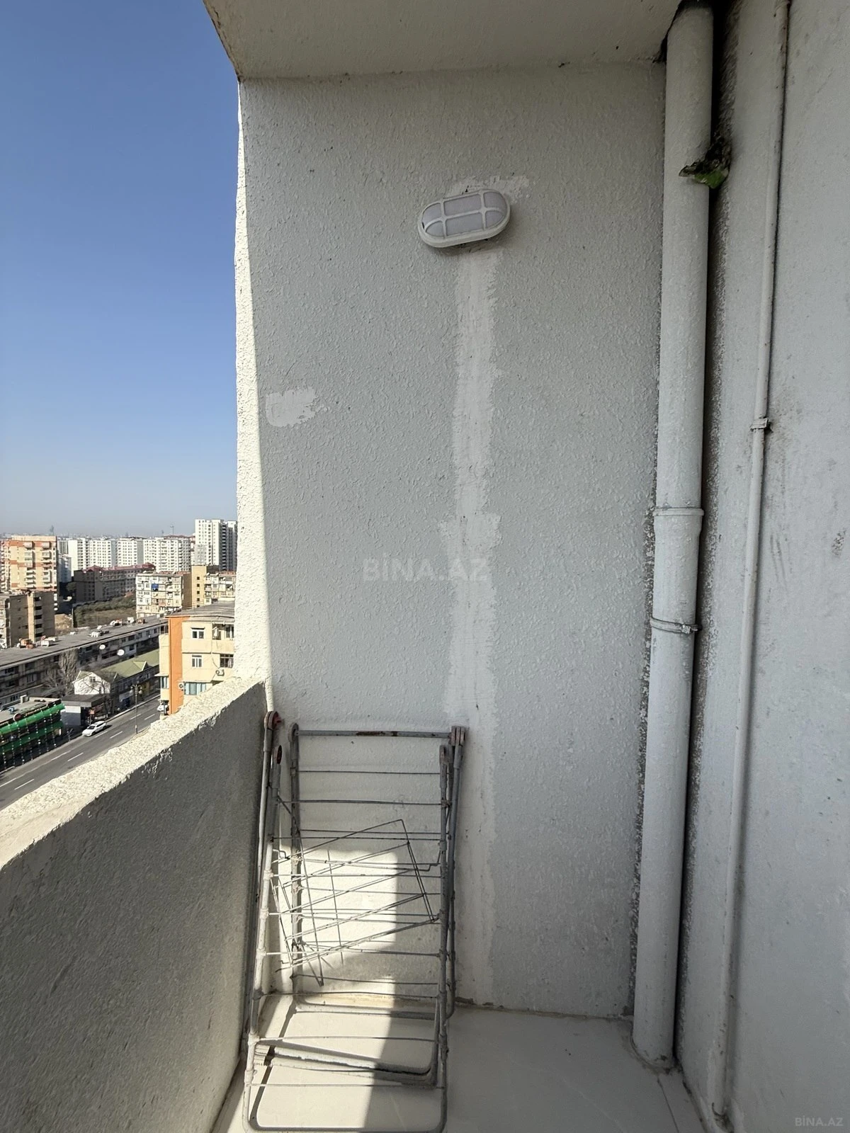 Satılır 2 otaqlı mənzil 72 m²