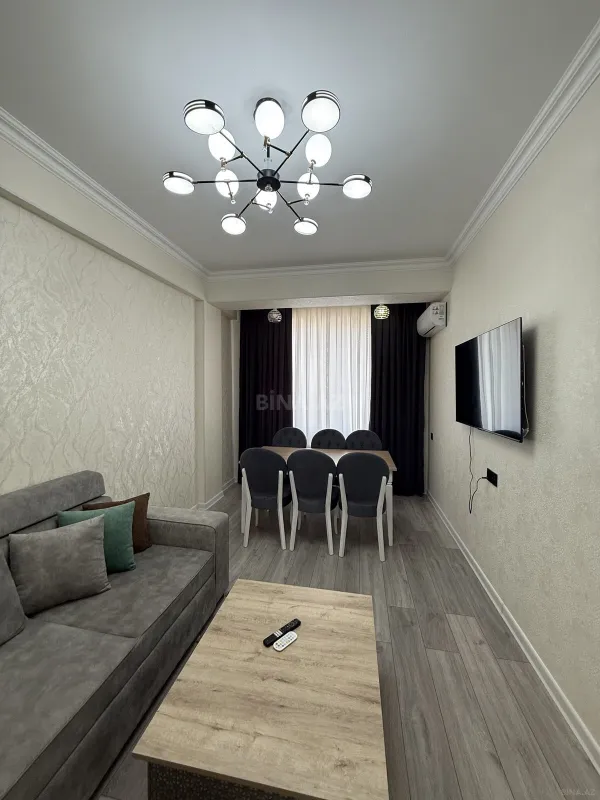 Satılır 2 otaqlı mənzil 72 m²