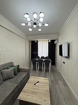 Satılır 2 otaqlı mənzil 72 m²