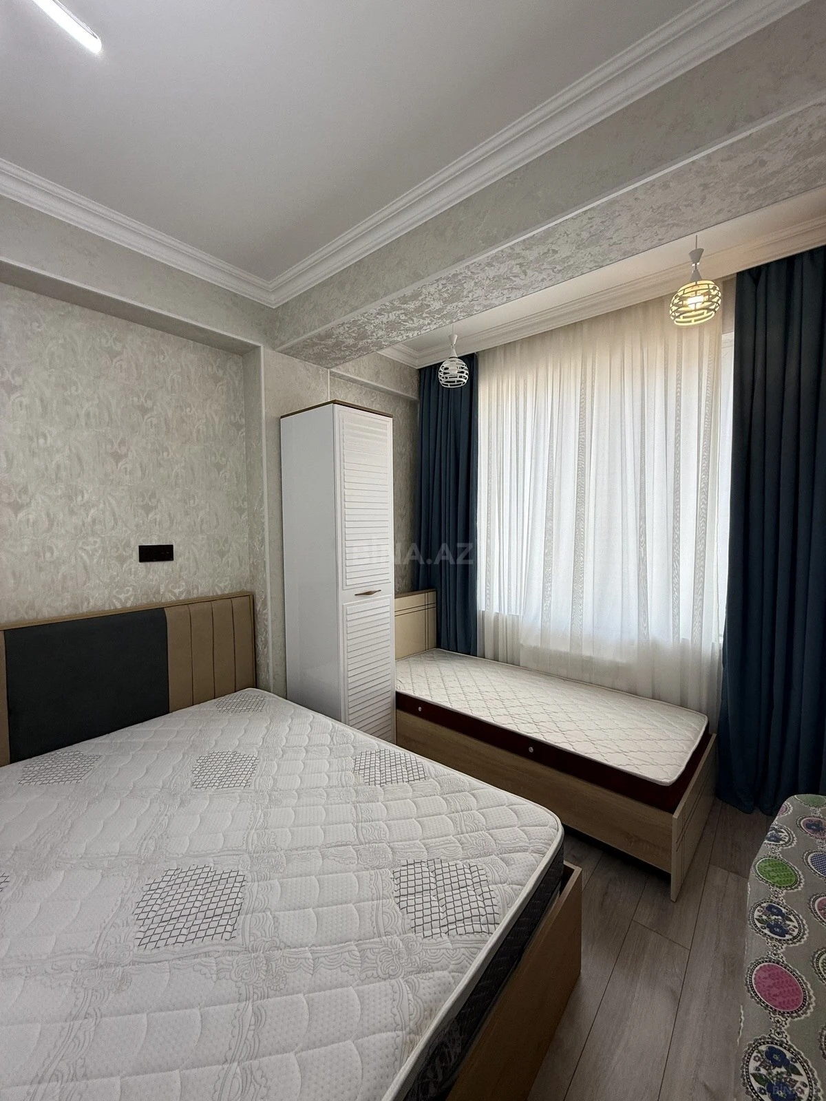 Satılır 2 otaqlı mənzil 72 m²
