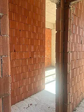 Satılır 4 otaqlı mənzil 150 m²