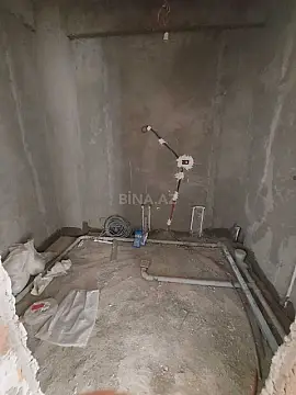 Satılır 4 otaqlı mənzil 150 m²
