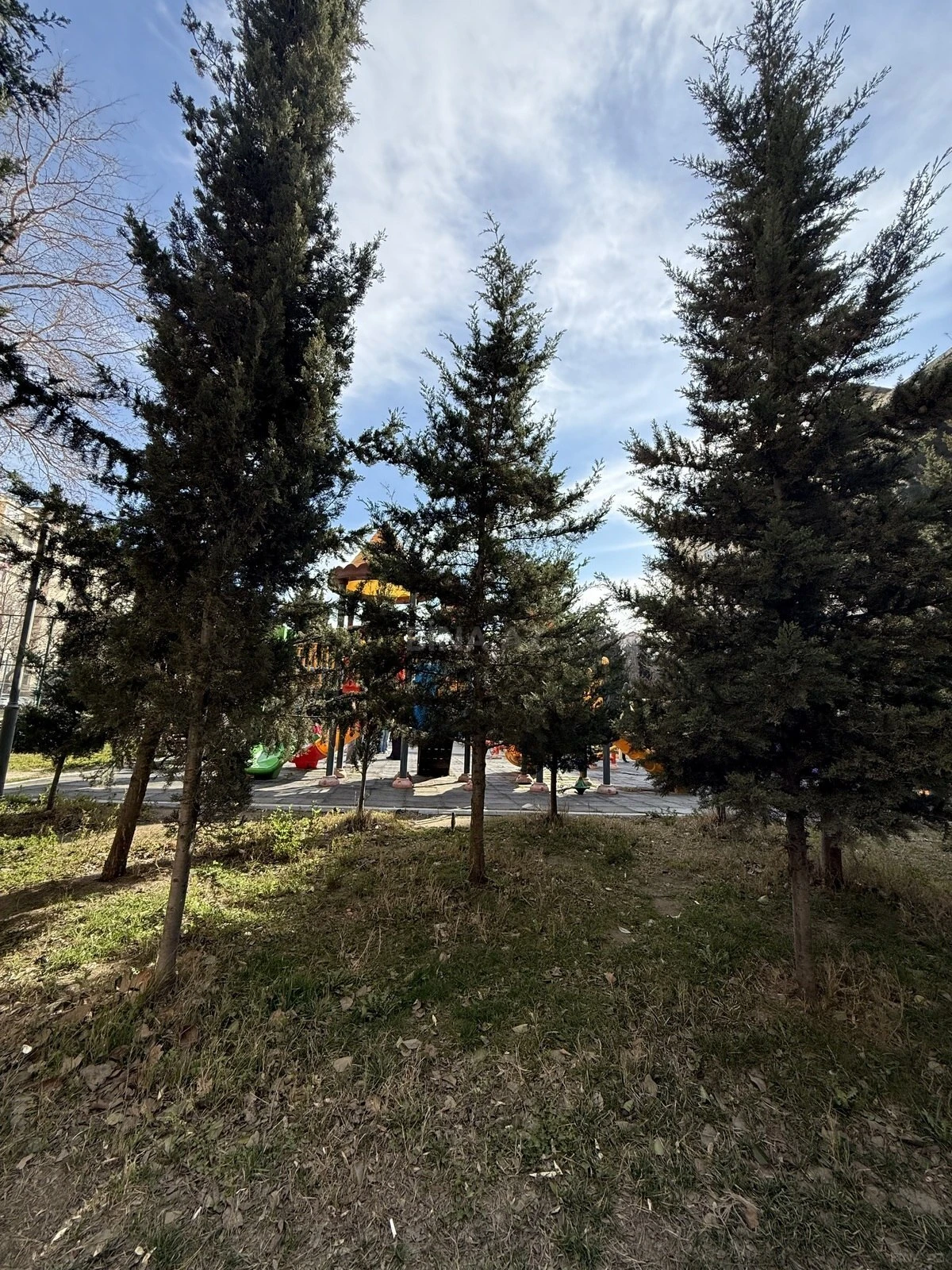 Satılır 2 otaqlı mənzil 50 m²