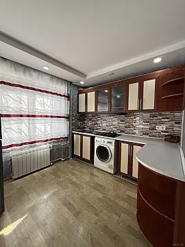 Satılır 2 otaqlı mənzil 50 m²