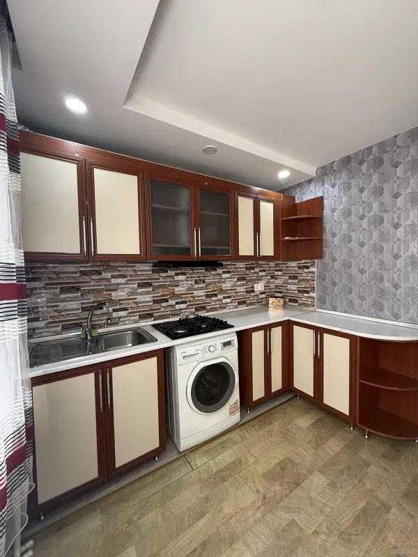 Satılır 2 otaqlı mənzil 50 m²