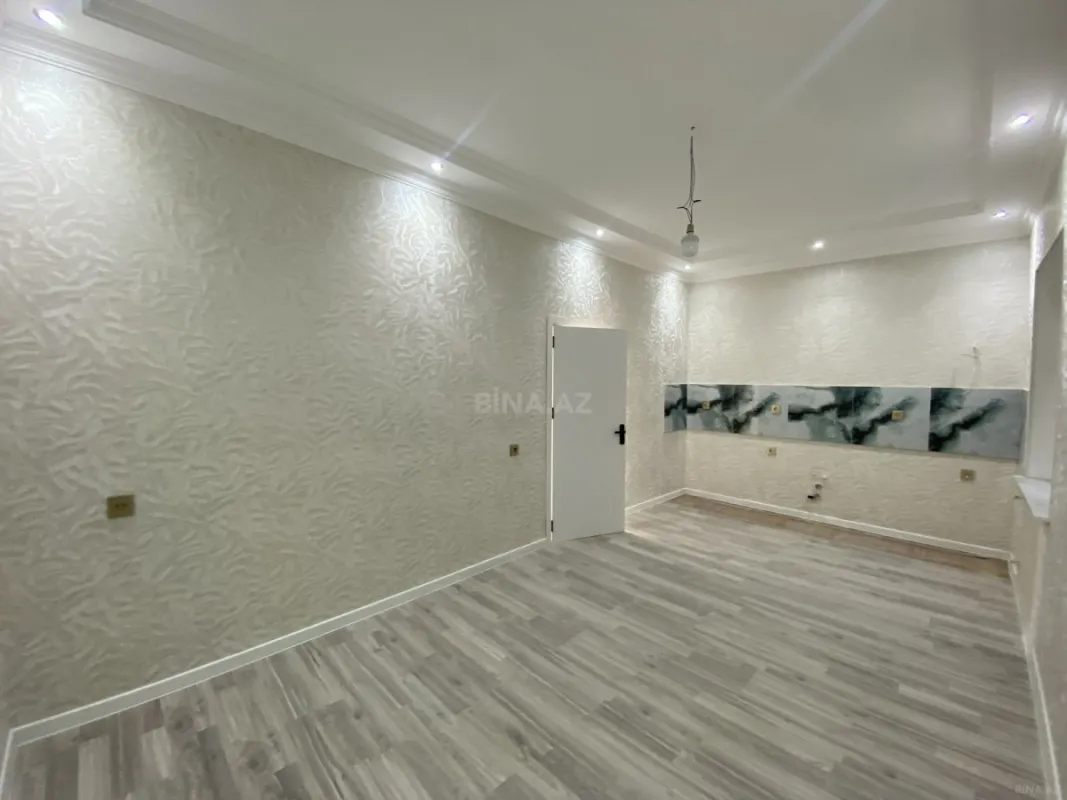 Satılır 4 otaqlı həyət evi 140 m²