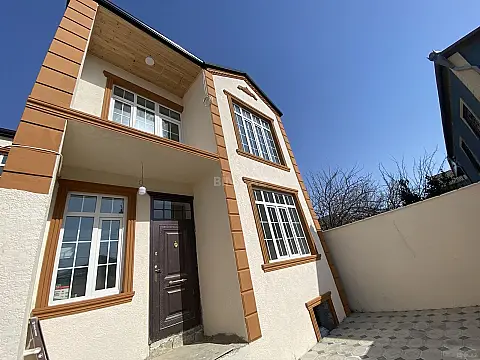 Satılır 4 otaqlı həyət evi 140 m²