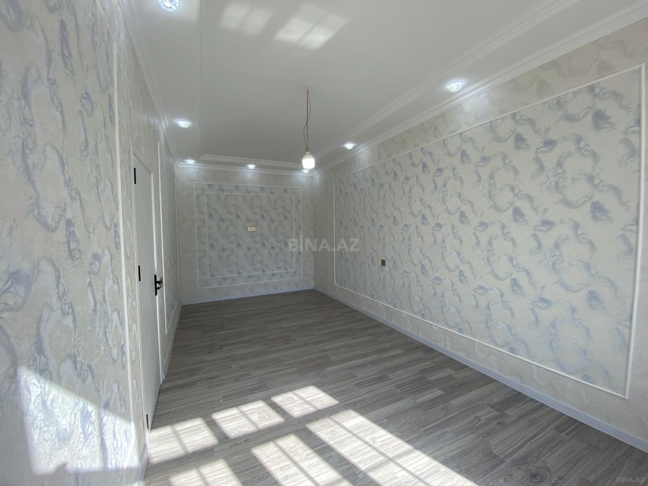 Satılır 4 otaqlı həyət evi 140 m²