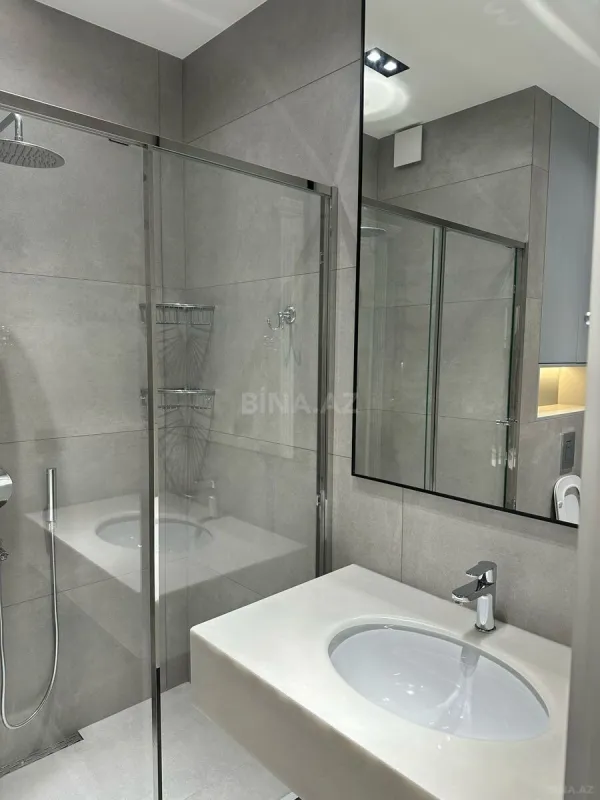 Kirayə verilir 2 otaqlı mənzil 70 m²