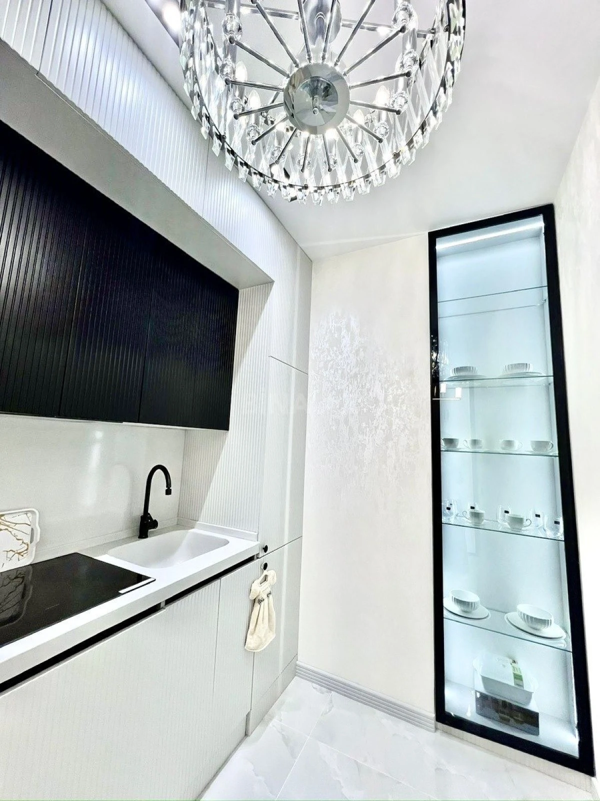 Kirayə verilir 2 otaqlı mənzil 68 m²