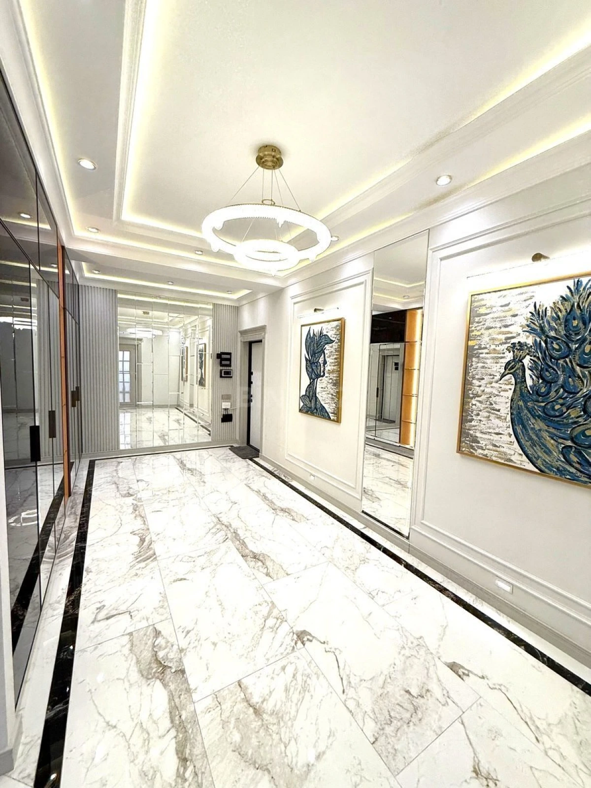 Kirayə verilir 3 otaqlı mənzil 130 m²