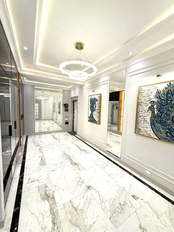 Kirayə verilir 3 otaqlı mənzil 130 m²