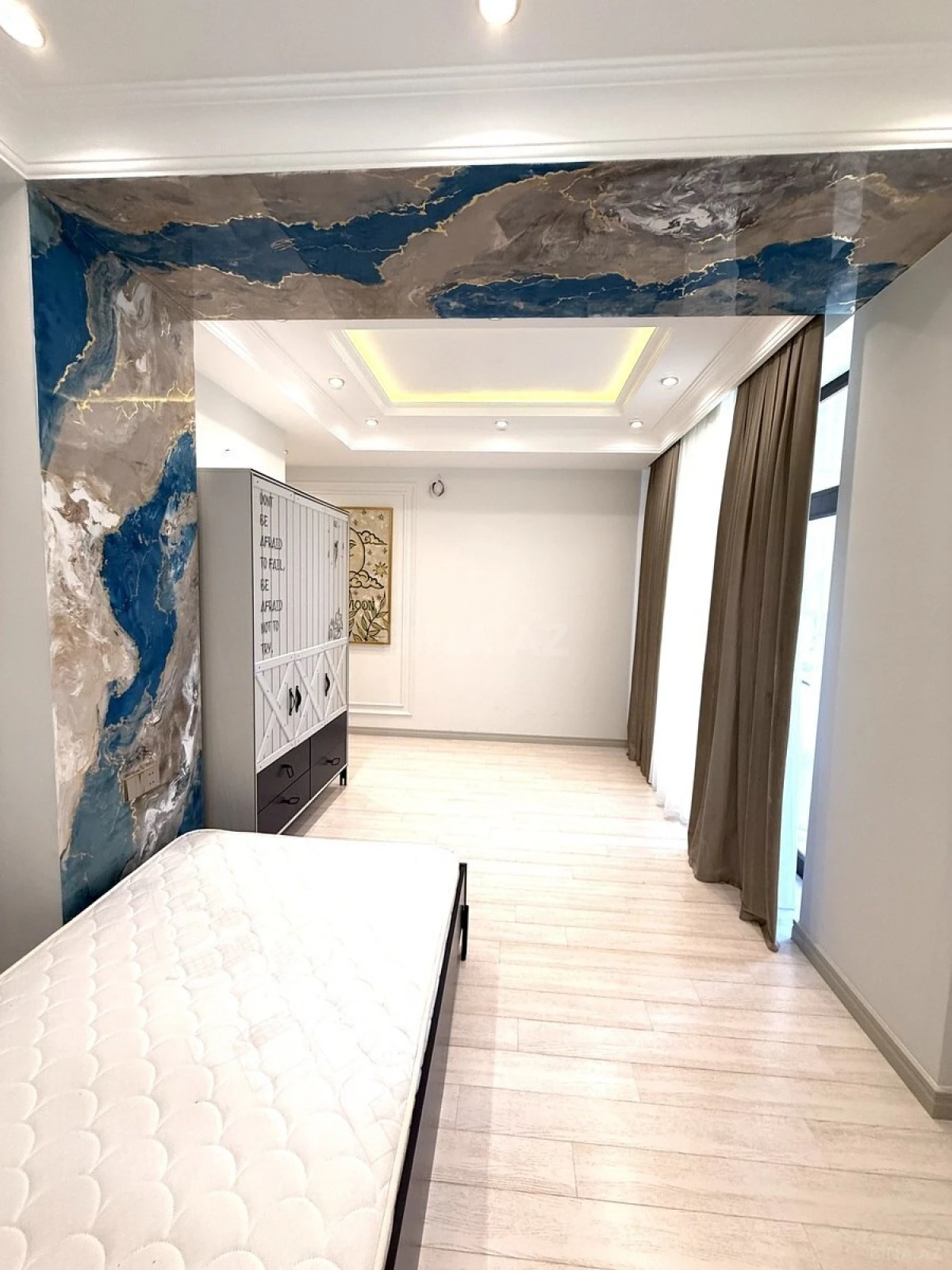 Kirayə verilir 3 otaqlı mənzil 130 m²