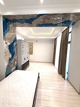 Kirayə verilir 3 otaqlı mənzil 130 m²