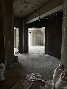 Satılır 3 otaqlı mənzil 127 m²