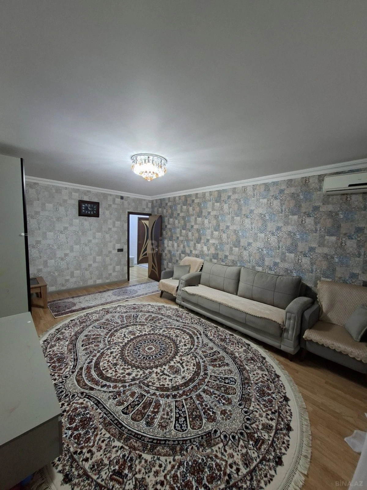 Satılır 2 otaqlı mənzil 55 m²