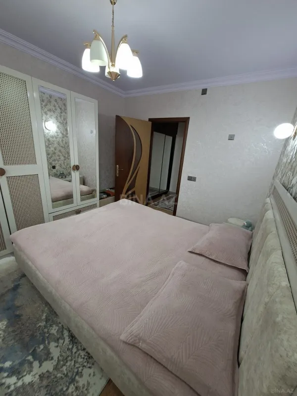 Satılır 2 otaqlı mənzil 55 m²