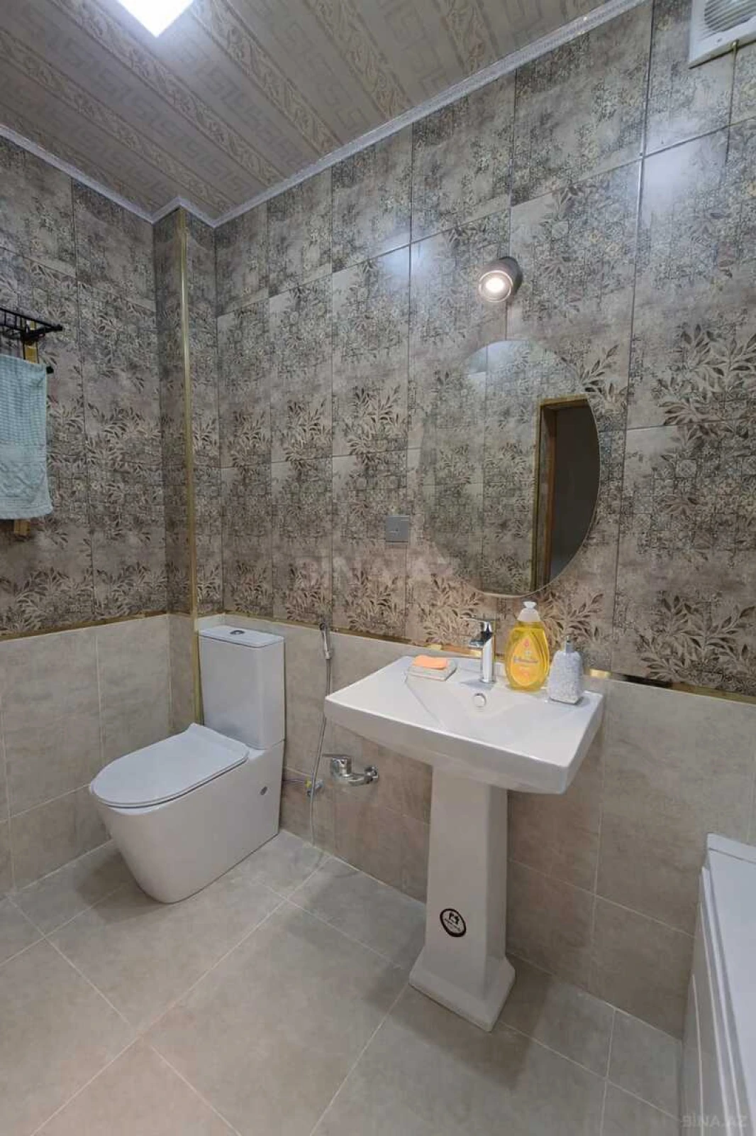Satılır 2 otaqlı mənzil 55 m²